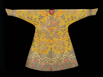 男士半正式短裙（jifu） 作者 未知未知